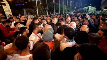 Antalyaspor Kümeye Düştü: Kocaelispor Mağlubiyeti Yeterli Olmadı, Taraftarlar Yönetime Tepki Gösterdi
