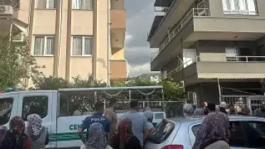 Eşini Tüfekle Vurarak Öldürdü