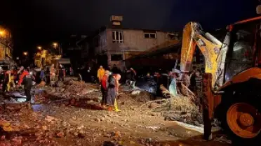 Hatay'da Sel Felaketi: 1 Kişi Hayatını Kaybetti, Ulaşım Aksadı