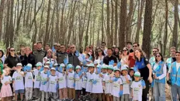 Kemer'de 'Orman Benim' Kampanyası Kapsamında Çevre Temizliği Etkinliği Düzenlendi