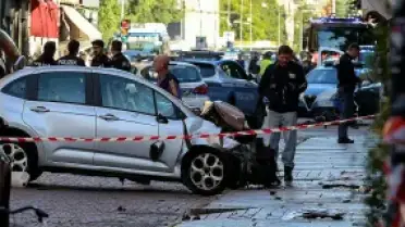 Modena'da Araçlı Saldırı: 8 Yaralı, Şüpheli Gözaltında