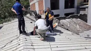 Mudanya'da Vinç Faciası: 2 İşçi Yaralandı