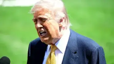 Politico: Trump Yönetimi, Küba'ya Askeri Harekat Seçeneğini Değerlendiriyor