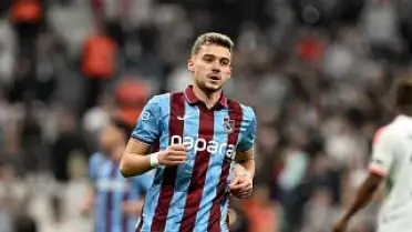 Trabzonspor, Ernest Muçi'nin Transferini KAP'a Bildirdi