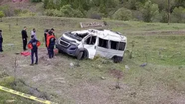 Yozgat'ta Öğrenci Servisi Devrildi: 2 Ölü, 7 Yaralı