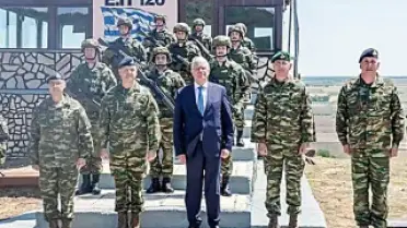 Yunanistan Cumhurbaşkanı Tasulas Sınır Karakolunda Geceledi: 'Provokasyonlar Geçemez'