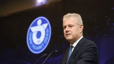İzmir İş Dünyası, 'Türkiye Yüzyılı Yatırım İçin Güçlü Merkez Programı'nı Değerlendirdi