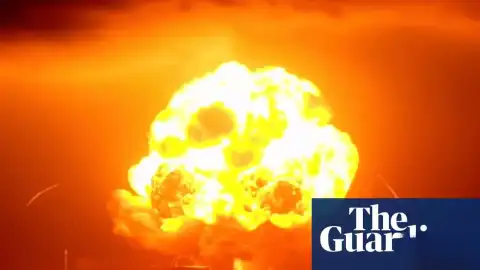 Blue Origin'in Jeff Bezos'a Ait Roketi Florida'da Test Sırasında Patladı