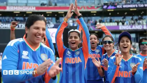 Kadınlar T20 Dünya Kupası: Hindistan, Pakistan'ı 64 Farkla Mağlup Etti