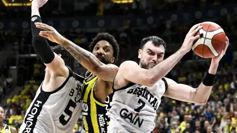 Beşiktaş GAİN, Fenerbahçe Beko'yu Deplasmanda Yenerek Final Serisinde 1-0 Öne Geçti