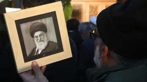 İran'ın Eski Lideri Ali Hamaney İçin Cenaze Töreni Takvimi Açıklandı