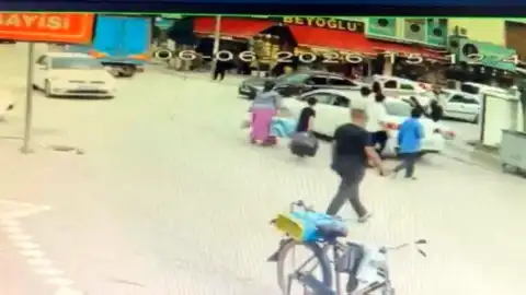 Iğdır'da Yolun Karşısına Geçerken Otomobil Çarpan 6 Yaşındaki Çocuk Yaralandı
