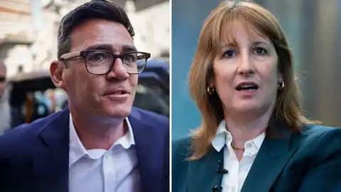 İngiltere'de Yeni Kabine Beklentisi: Andy Burnham'ın Başbakanlık Senaryosu