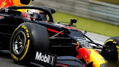 FIA ve Pirelli Arasındaki İş Birliği 2028 Sezonuna Kadar Uzatıldı