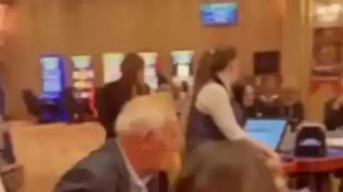 Batum Başkonsolosu Adnan Altay Altınörs Kumar Skandalı Nedeniyle Görevden Alındı
