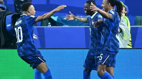 FIFA 2026 Dünya Kupası: Fransa - Irak Mücadelesi Hava Koşulları Nedeniyle Uzadı