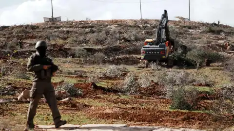 İsrailli Yerleşimciler Batı Şeria'da Su Hattını Tahrip Etti