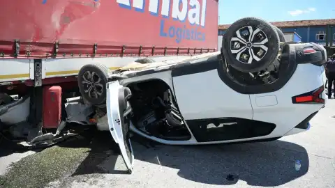 Edirne'de Trafik Kazası: 1 Ölü, 2 Yaralı