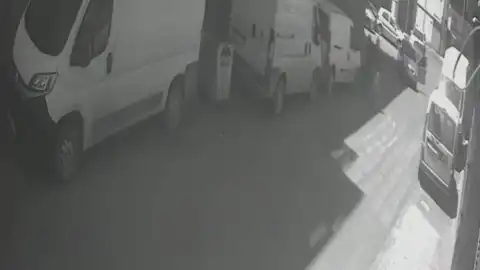 Sarıyer'de Eşinin Çalışanını Silahla Yaralayan Şüpheli Çanakkale'de Yakalandı