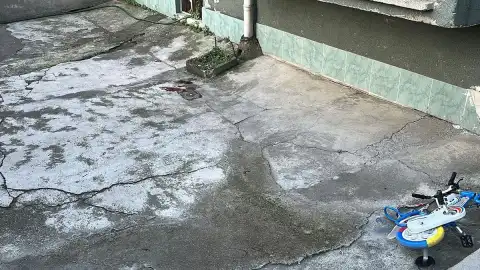 Samsun'da 1,5 Yaşındaki Bebek 5. Kattan Düşerek Hayatını Kaybetti