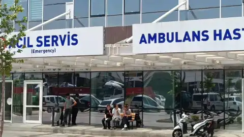 Tekstil Fabrikasında Su Zehirlenmesi Şüphesi: 25 İşçi Hastaneye Kaldırıldı