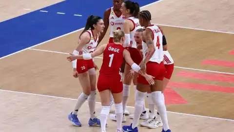 VNL 2. Etap: Filenin Sultanları Çin Karşısında Galip Geldi