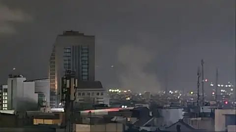 Tahran ve diğer kentlerde patlama sesleri duyuldu