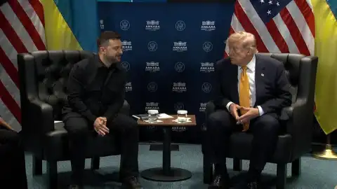 Ankara'da Kritik Zirve: Donald Trump ve Volodimir Zelenski Arasında Görüşme Başladı