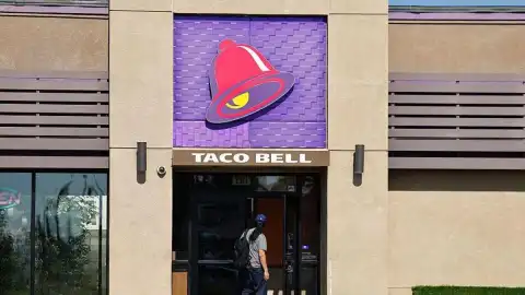 ABD'de Taco Bell, Marul Kaynaklı Parazit Salgını Nedeniyle Menü Değişikliğine Gitti