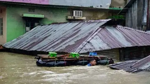 Bangladeş'te Sel ve Heyelan Felaketi: Can Kaybı 44'e Yükseldi