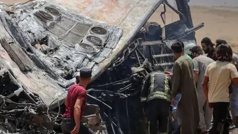 Suriye'nin Doğusunda İki Otobüs Çarpıştı: En Az 35 Ölü