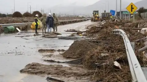 Şili'deki Sel Felaketinde Can Kaybı 13'e Yükseldi