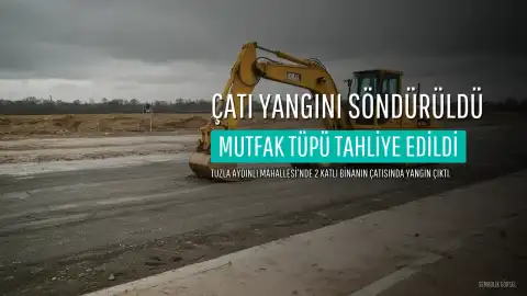 Tuzla'da 2 Katlı Binanın Çatısında Çıkan Yangın Söndürüldü, Mutfak Tüpü Tahliye Edildi