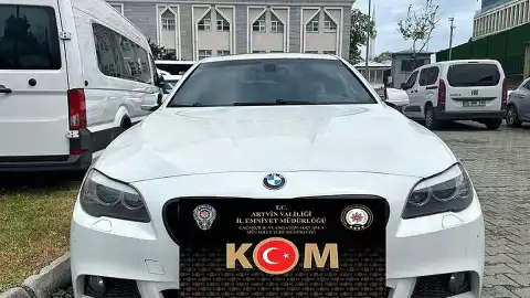 100 Milyon Liralık Lüks Araç Operasyonunda 11 Kişi Tutuklandı
