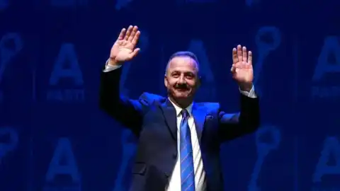 Anahtar Parti'den 'Mutlak Butlan' Kararı Sonrası Acil Toplantı