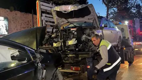 Beşiktaş'ta Trafik Kazası: 9 Yaralı