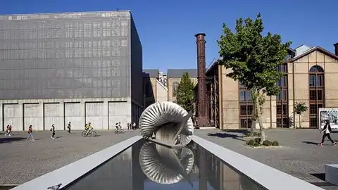 Bilgi Üniversitesi Faaliyetlerine Devam Edecek