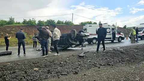 Bingöl'de Trafik Kazası: 5 Yaralı