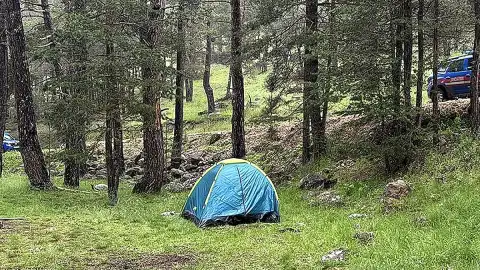 Bolu'da Yıldırım Düşmesi Sonucu 3 Kişi Yaralandı
