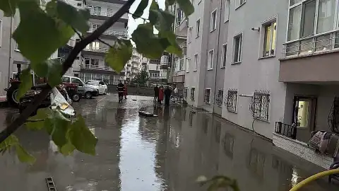 Çankırı'da Sağanak Yağış Sonrası Su Baskınları