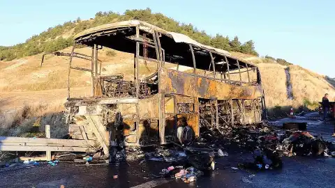 Denizli'de Otobüs Kazası: 8 Kişi Hayatını Kaybetti, 33 Yaralandı
