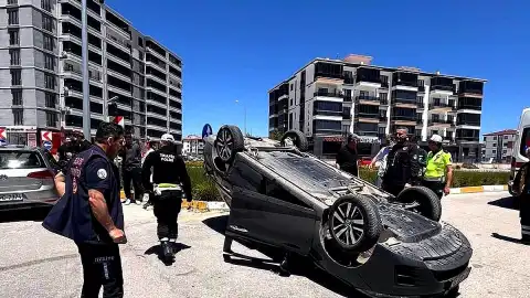 Elazığ'da Trafik Kazası: 2 Yaralı