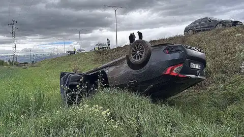 Erzincan'da Trafik Kazası: 4 Yaralı