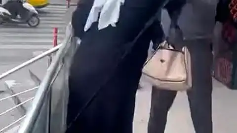 Esenyurt'ta Kıskançlık Cinneti: Genç Kadın Bıçaklı Saldırıya Uğradı