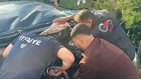 Gölbaşı'nda Trafik Kazası: Anne ve İki Çocuğu Hayatını Kaybetti, 4 Yaralı