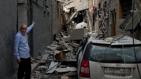 İran'dan İsrail'e Tehdit: "Dolu Şarjörle Pusudayız"