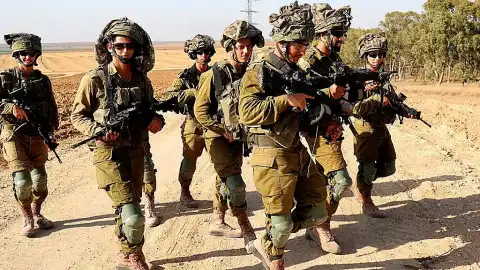 İsrail, Lübnan'daki Kara Harekatını Genişletti: 'Sarı Hat' Bölgesini Aştı