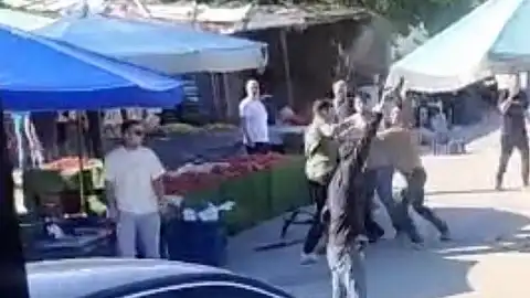 İzmir'de Pazar Yerinde Silahlı Kavga: 7 Gözaltı