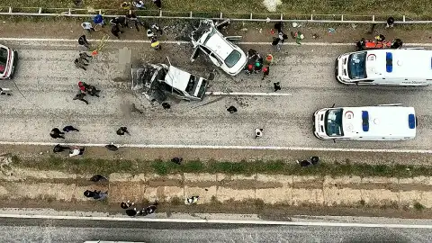 Kırıkkale'de Trafik Kazası: 3 Kişi Hayatını Kaybetti, 6 Kişi Yaralandı