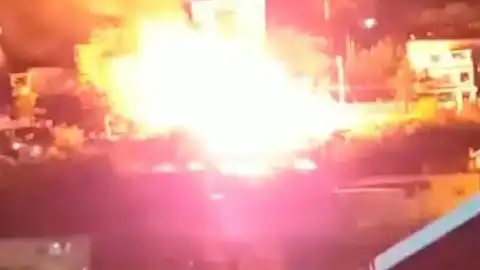Kocaeli'de Tek Katlı Evde Çıkan Yangın Söndürüldü